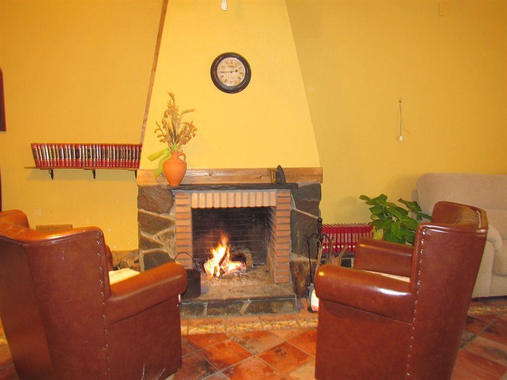 Apartamentos Rurales Azabal מראה חיצוני תמונה