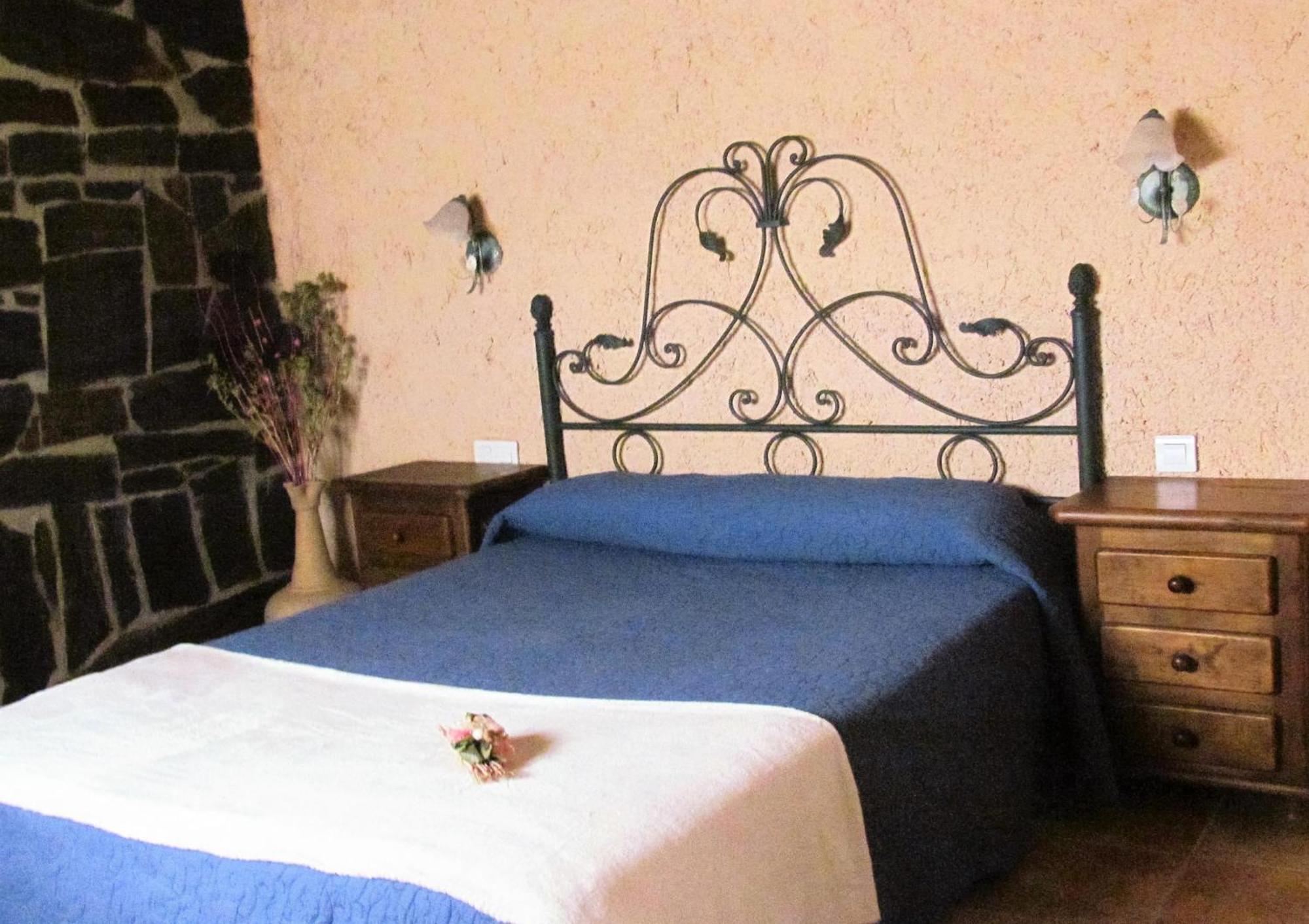 Apartamentos Rurales Azabal מראה חיצוני תמונה